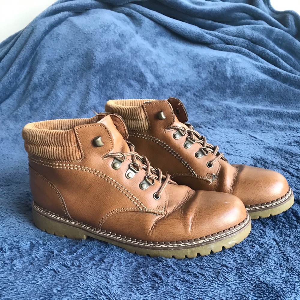 Cherokee boots